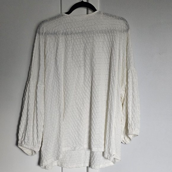 Plus Size 2X Penningtons White 3/4 Sleeve Tunic - Picture 8 of 13